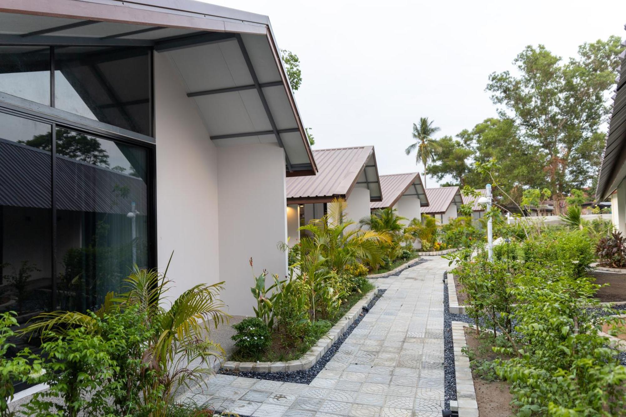 Apartamento Rapina House Mai Khao Exterior foto