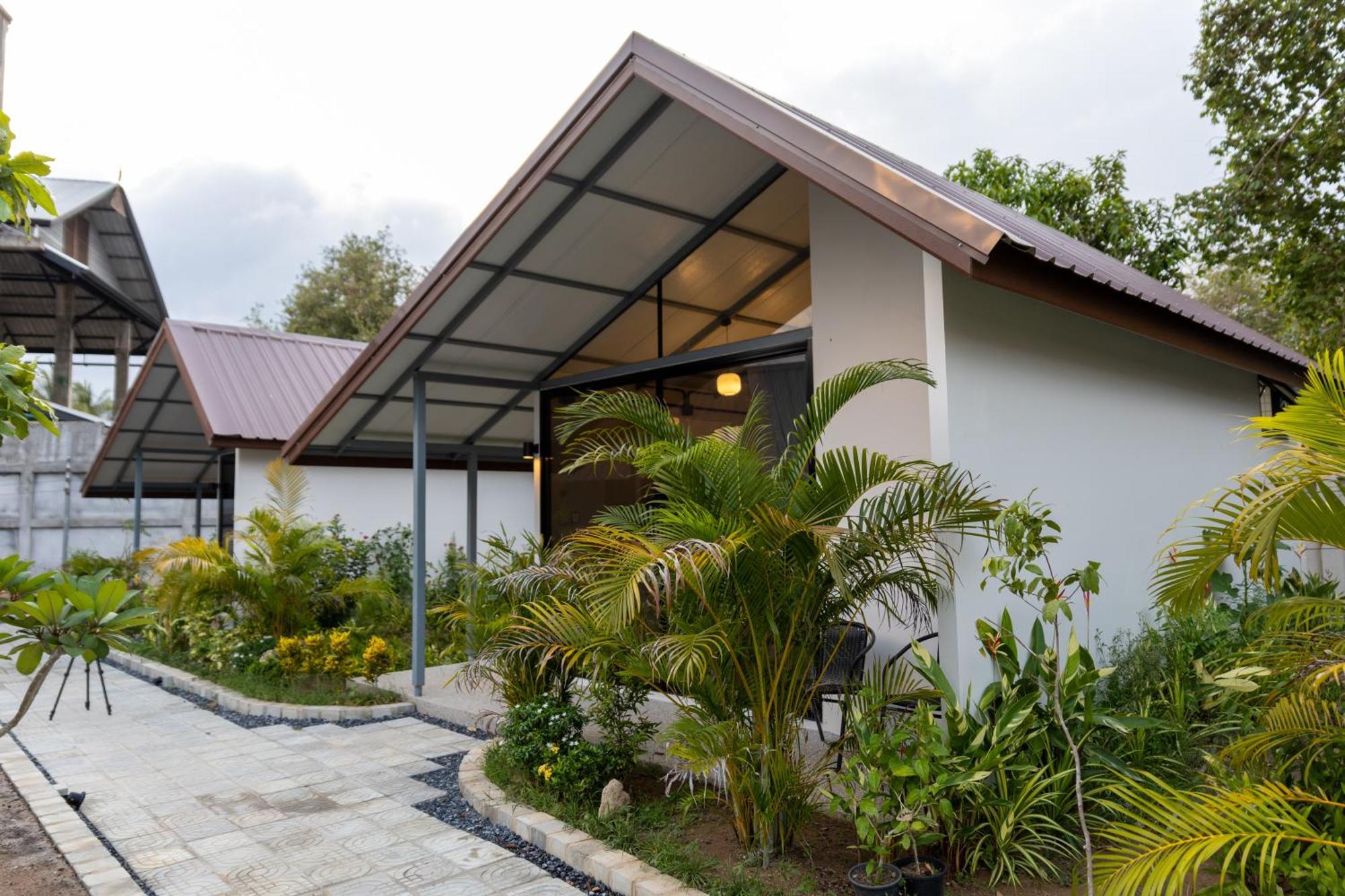 Apartamento Rapina House Mai Khao Exterior foto