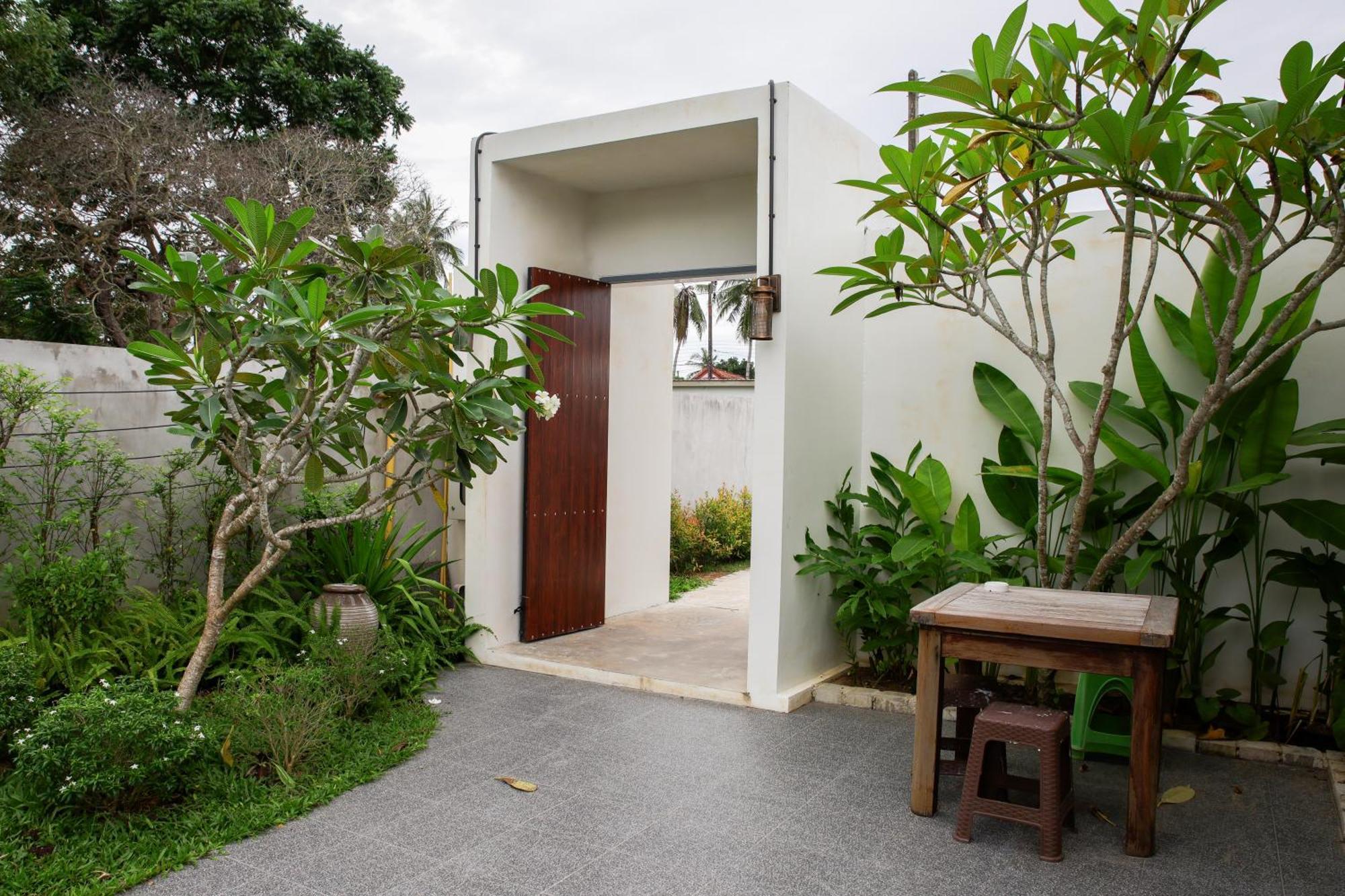Apartamento Rapina House Mai Khao Exterior foto